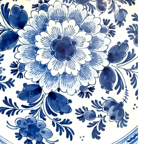 Royal Delft Porcelain 13.75" Vintage CT Handpainted Charger Plate-Extremely Rare - Picture 2 of 10